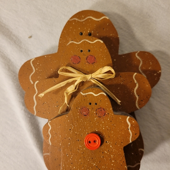 Gingerbread Man 3 Wooden - Picture 1 of 4